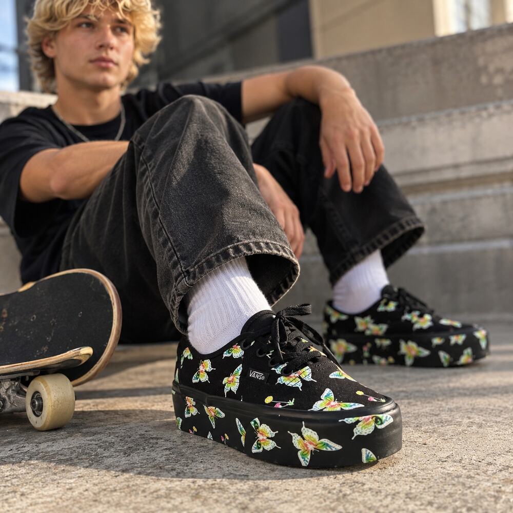 NEW Vans Authentic Stacked Morph Butterfly Glow Platform Sneakers Boys 5 Black